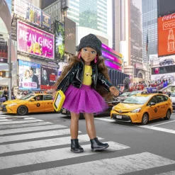 Corolle Coffret Poupée Girls Melody Fashion Week New-York