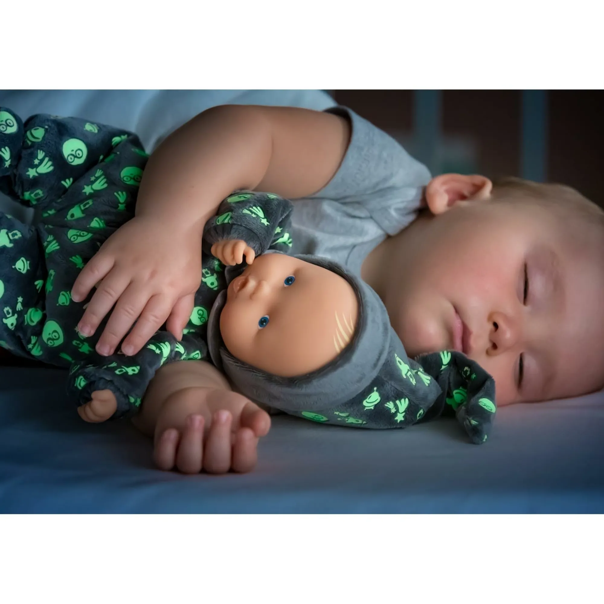 Corolle Doudou Babipouce Brille dans la Nuit